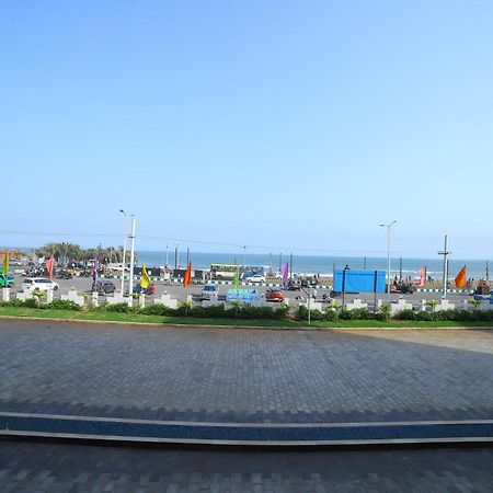 Bay View Hotel Vizag Visakhapatnam Dış mekan fotoğraf