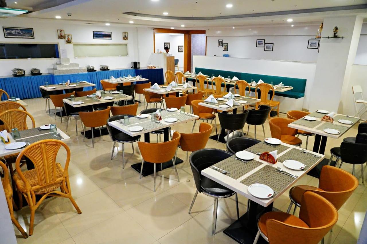 Bay View Hotel Vizag Visakhapatnam Dış mekan fotoğraf