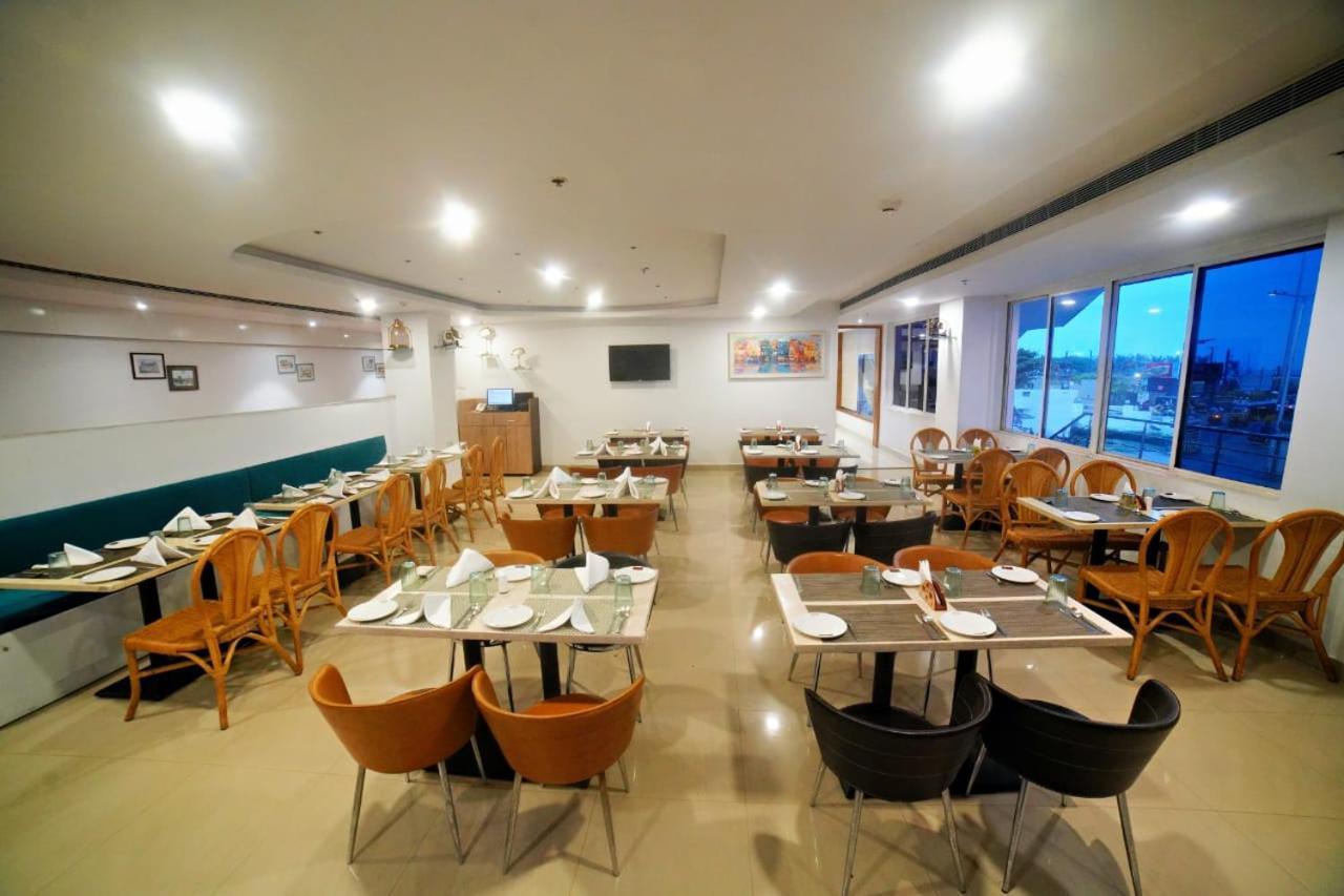 Bay View Hotel Vizag Visakhapatnam Dış mekan fotoğraf