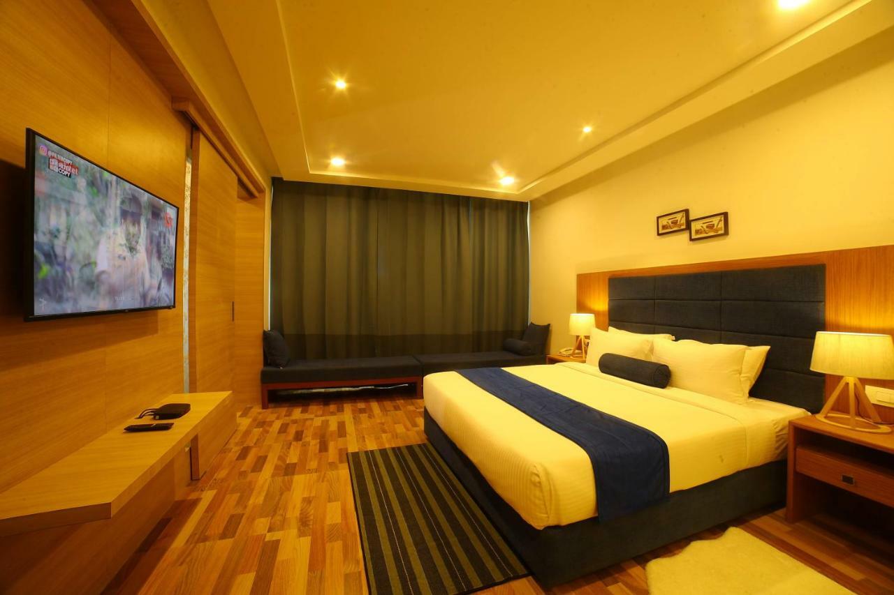 Bay View Hotel Vizag Visakhapatnam Dış mekan fotoğraf