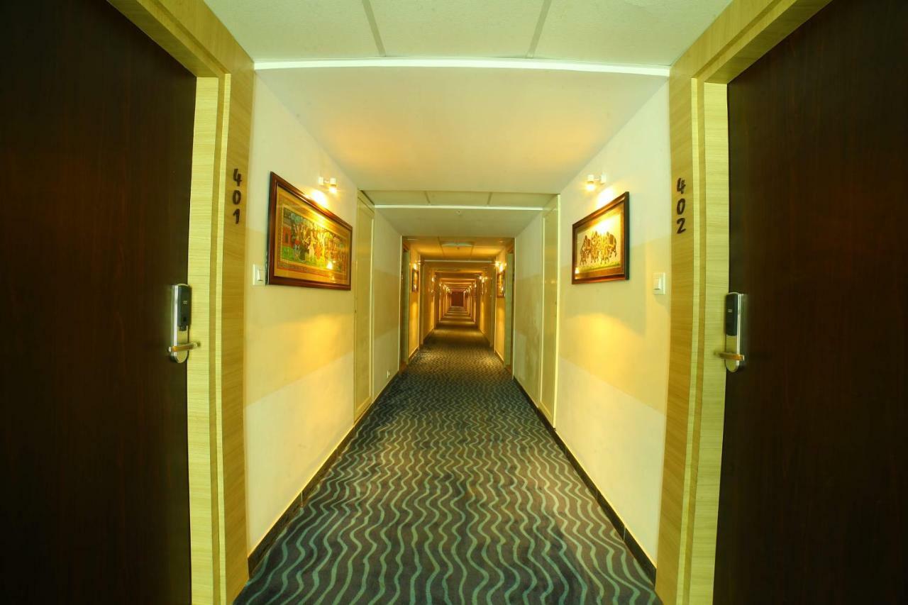 Bay View Hotel Vizag Visakhapatnam Dış mekan fotoğraf