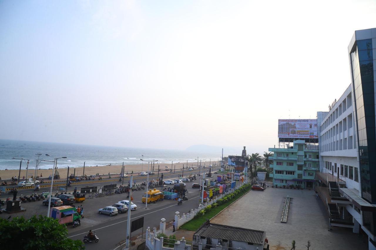 Bay View Hotel Vizag Visakhapatnam Dış mekan fotoğraf